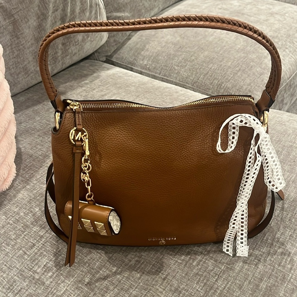MICHAEL Michael Kors Leather Large boho Shoulder Bag and air pods case